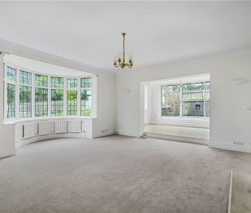 A five bedroom detached family home with a garage and off-street pa... - Photo 6