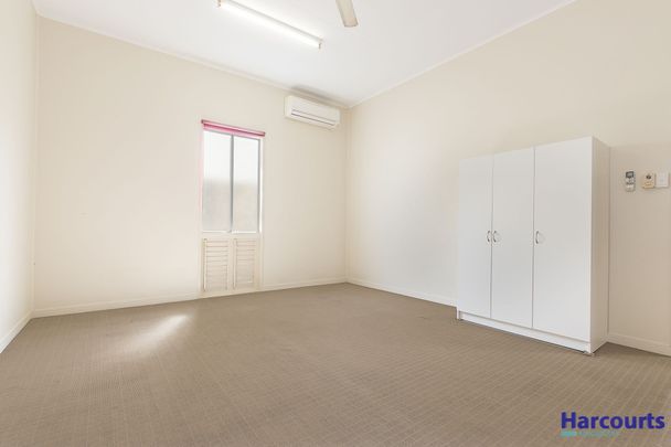 2/55 Mitchell Street, North Ward - Photo 1
