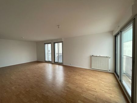 Location Appartement 5 pièces 125m² - Photo 2