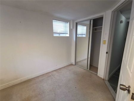 For Lease - 67 Munro Boulevard, Toronto, Ontario - Photo 4