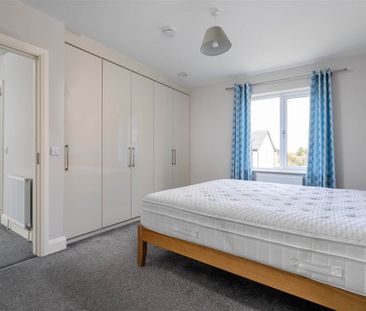 2 Hallwell Drive, Adamstown, Lucan, County Dublin - Photo 6