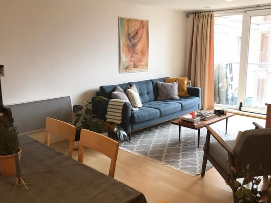 Holland Gardens, Brentford - Photo 1