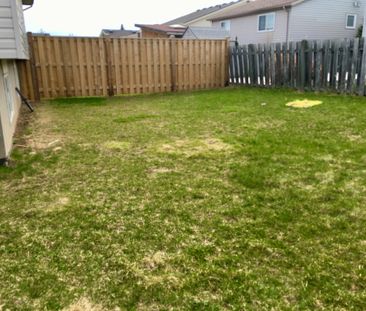 For Lease - 7701 Cortina Crescent Unit# Upper, Niagara Falls, Ontario - Photo 4