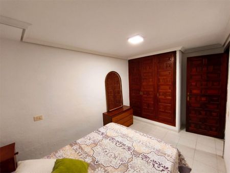 Casa adosada de alquiler en Camino Senillar, 9, El Grao - Photo 4