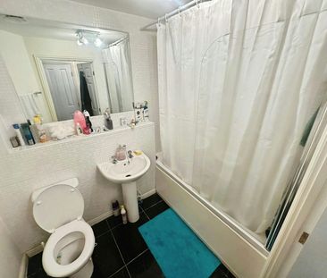 Apartment to rent on - Photo 3