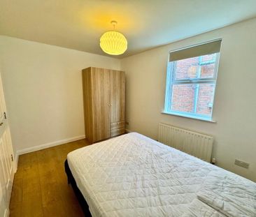 Flat 2, 97 Eglantine Avenue, Belfast, BT9 6EX - Photo 2