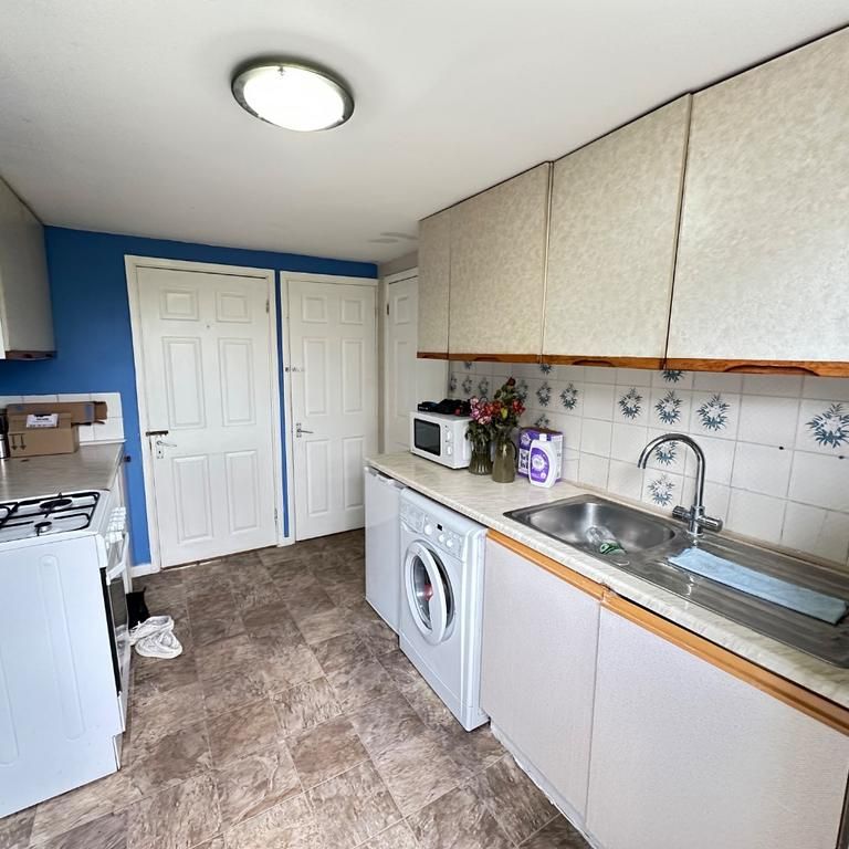 1 bedroom ground floor maisonette to rent - Photo 1