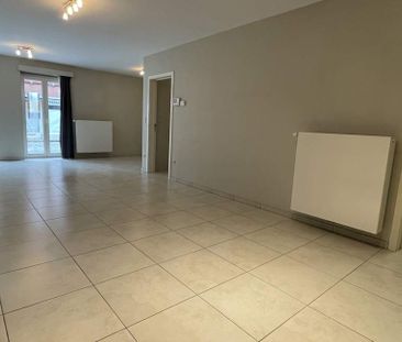 Appartement te huur in Scherpenheuvel voor € 800 met 1 slaapkamer - Photo 2