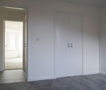 1 Bed Flat, Pleasance, EH8 - Photo 2