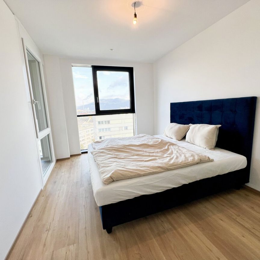 Moderne 4-Zimmer-Wohnung mit Balkon und hochwertiger Einbauküche – Ihr neues Zuhause ab Juni 2025! - Photo 1