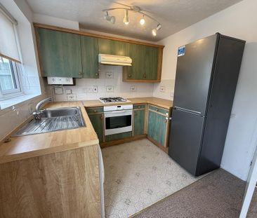2 bedroom terraced house to rent - Photo 5