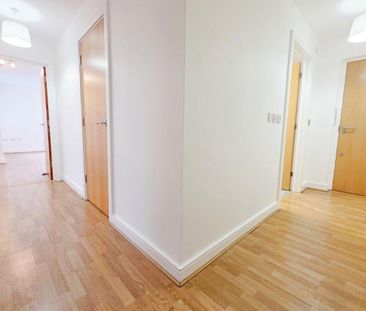 2 bed apartment to rent in Websters Way, Rayleigh, SS6 - Photo 2