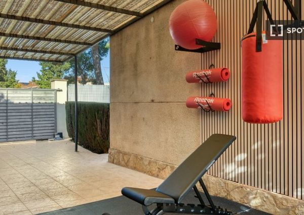 4 room luxury Apartment for rent in L'Eliana, Valencia