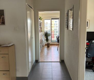 Appartement lumineux de 3,5 pièces, proche de la gare - Foto 3