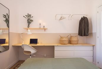 Carrer de Pons i Gallarza, Barcelona, Catalonia 08030