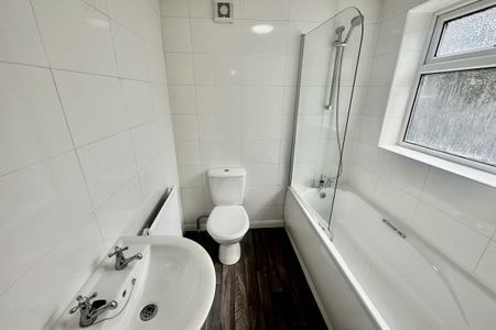 Castle Street - Photo 4