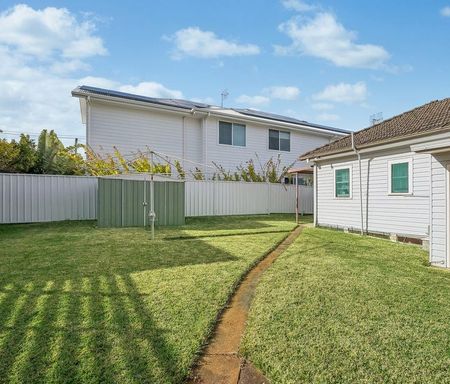 46 Thompson Street, Long Jetty NSW 2261 - House For Rent | Domain - Photo 3