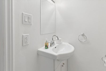 For Lease - 46 Tulloch Drive Unit# Basement, Ajax, Ontario - Photo 2