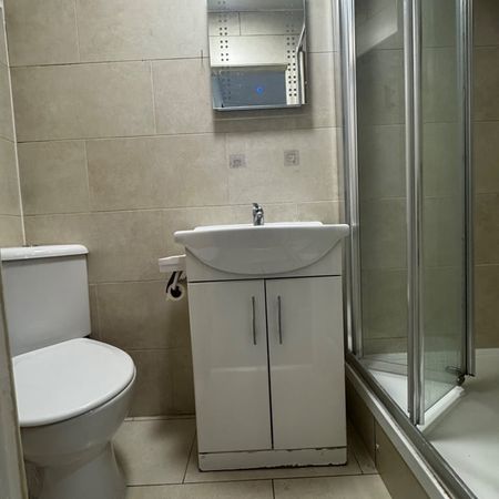 1 Bed Flat, Homerton High Street, E9 - Photo 4