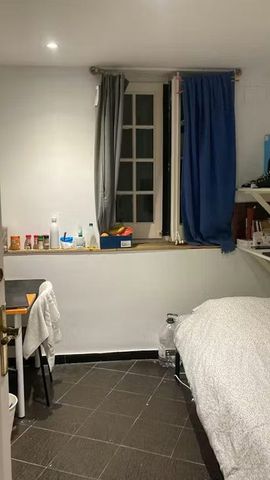 Carrer de Castellet, Barcelona, Catalonia 08034 - Photo 2