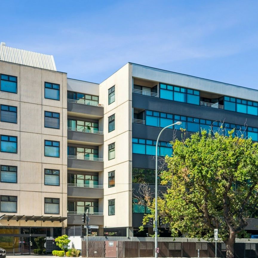 Great Location with Parkland Views - Photo 1