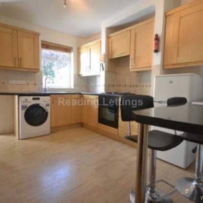 2 bedroom property to rent in Reading - Photo 2