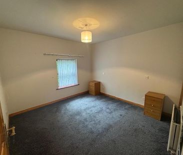 1b Lansdowne Crescent, Larne, BT40 1BW - Photo 2