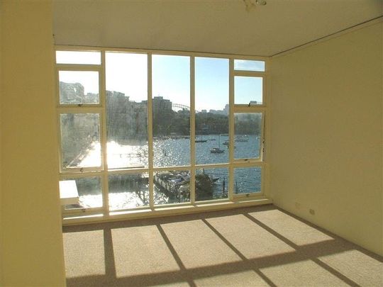 10/106 Elizabeth Bay Road - Photo 1