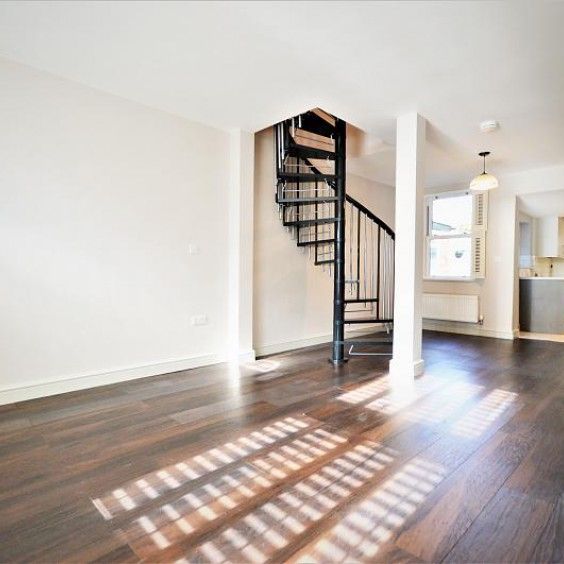 2 Bedroom Terraced To Let - Photo 1