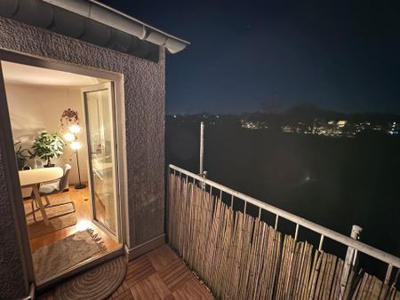 Lichtdurchflutete 3-Zimmer DG-Wohnung in Bochum Mitte - Photo 4