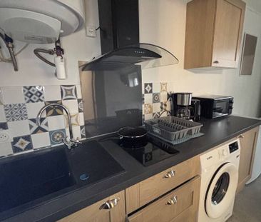 Studio meublé proche gare de NANTES - Photo 3