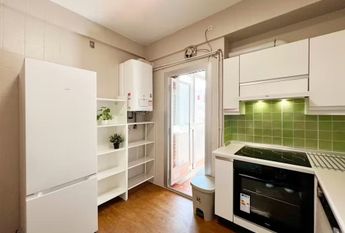 Calle Pedro Heredia, Madrid, Community of Madrid 28028