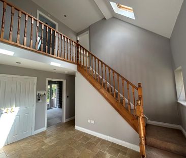 5 bedroom detached house to rent - Photo 3