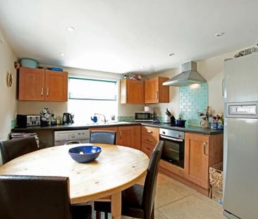 2 bedroom house to rent - Photo 4