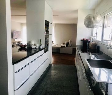 Schöne moderne Wohnung mit Garten im Zentrum von Magden - Photo 5