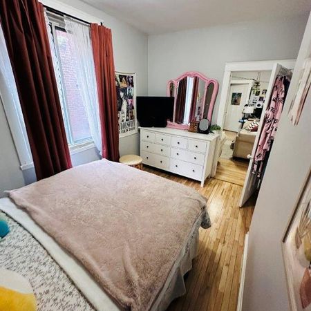 3 1/2 Apartment on Parc Avenue $1400 - Photo 3