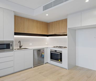 Modern One-Bedroom Apartment with Parking | Prime West Ryde Location - Photo 6