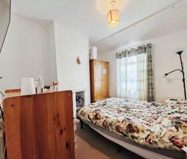 2 bedroom House To Let Total Size: 689 SQ FT - Photo 4