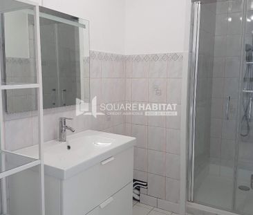 Location Appartement 4 pièces 66m² ROUSIES 59131 - Photo 2