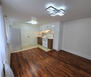 For Lease - 2886 Lake Shore Boulevard Unit# 1, Toronto, Ontario - Photo 6