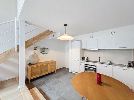 Charleroi / King Charles: Beautiful furnished duplex - Photo 3