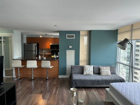 For Lease - 11 Brunel Court Unit# 2606, Toronto, Ontario - Photo 3