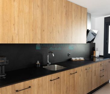 Town House for rent in El Paraiso, Estepona - Photo 5