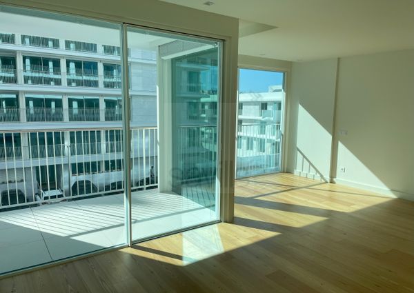 Apartamento T2 com Varanda Poente The Garden, Matosinhos