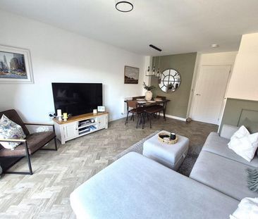 2 bedroom semi-detached house to rent - Photo 2