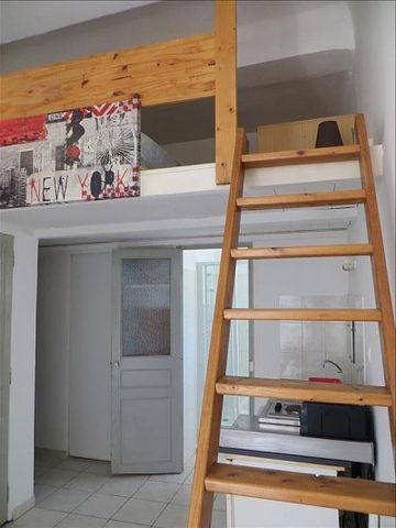 Appartement 1 pièces 22m2 MARSEILLE 8EME 524 euros - Photo 5