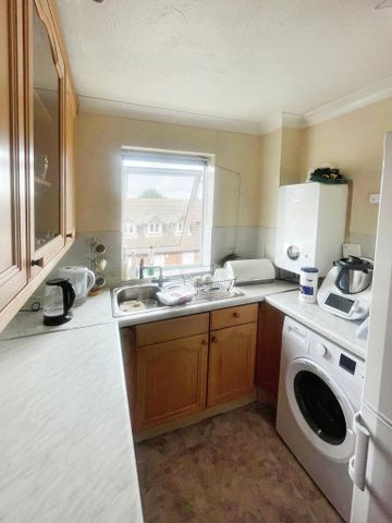 1 bedroom flat to rent - Photo 4