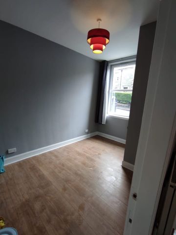 3 Bed Flat, Restalrig Road, EH6 - Photo 3