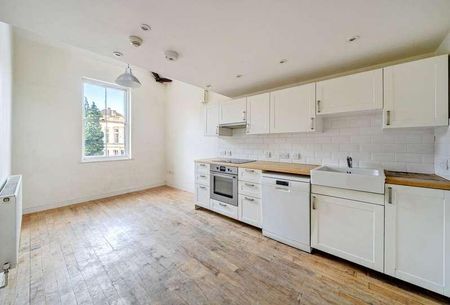 Sladbrook Cohousing, Merrywalks, Stroud, Gloucestershire, GL5 - Photo 2