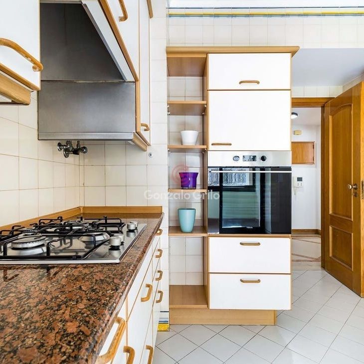 Cascais e Estoril, Lisbon 2750-368 - Photo 1